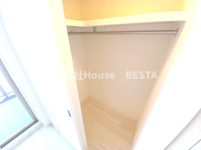 セレニテ元町アリエの収納