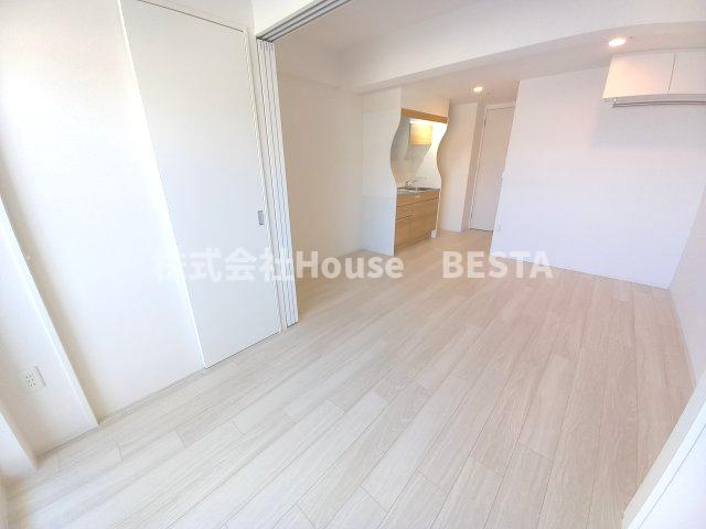 セレニテ元町アリエの内装