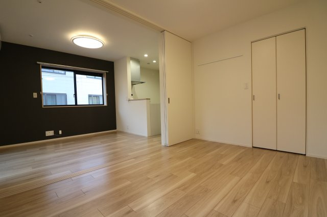 【居間・リビング】