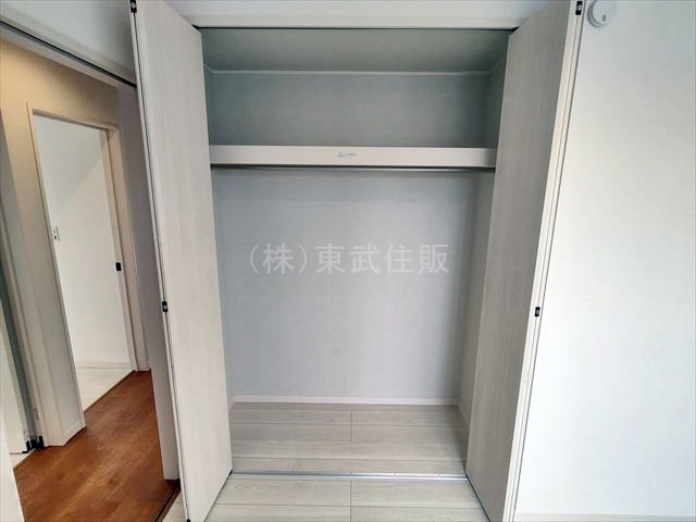 【収納】 | 川越市安比奈新田　全7棟　2号棟 | 北西側5.25帖洋室の収納です