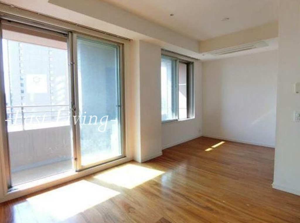 プラウドタワー千代田富士見の居間・リビング