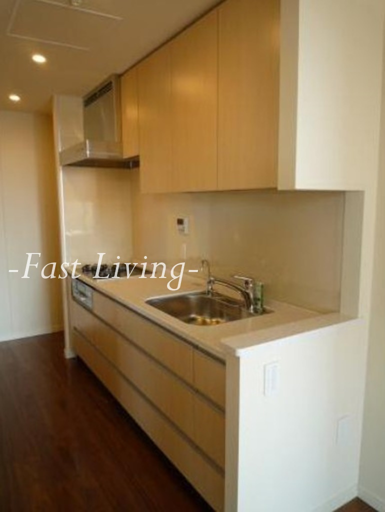 プラウドタワー千代田富士見のキッチン