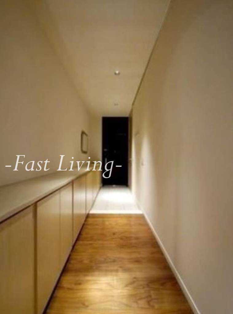 プラウドタワー千代田富士見の玄関