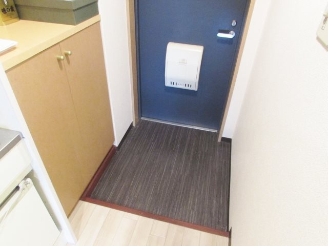 エクロル売布の玄関