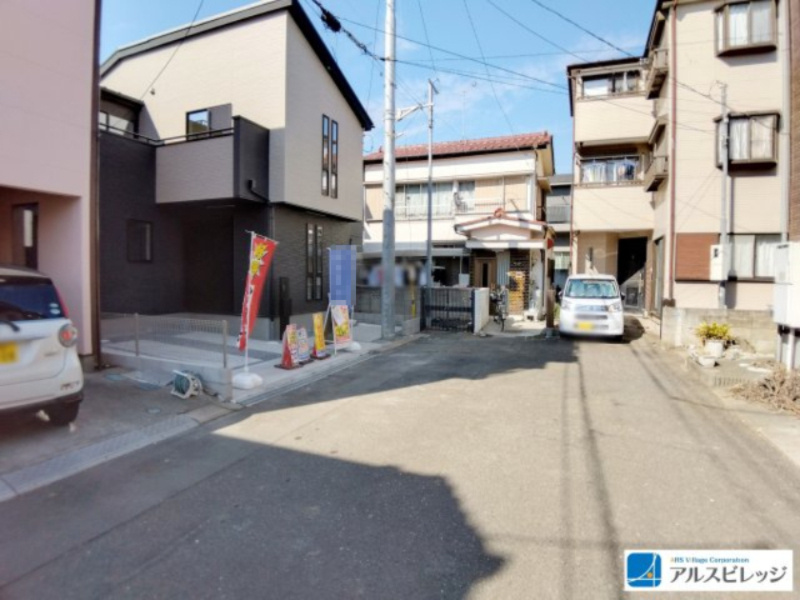 新築／志木市中宗岡　20期　全1棟の前面道路含む現地写真|前面道路約6mにつき、スムーズに駐車ができます！