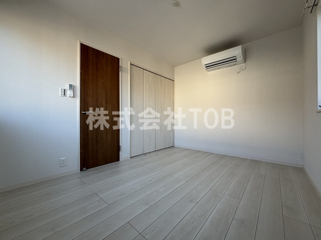 【洋室】 | 西つつじヶ丘１丁目戸建 | 洋室6帖