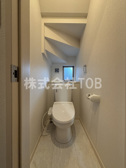 【トイレ】 | 西つつじヶ丘１丁目戸建 | 1階トイレ