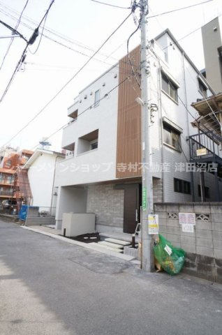 FELIX domusの外観