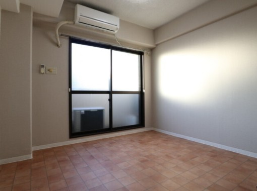 荻野ハイツの居間・リビング