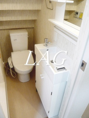 【洗面所】 | アンベリール西日暮里 | 洗面台です。