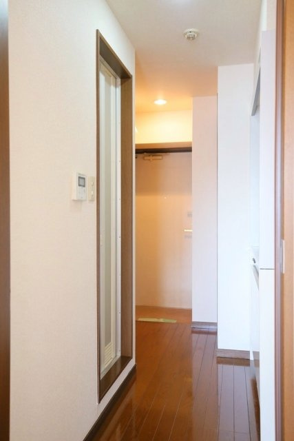 ロイヤルアメニティー白金の玄関