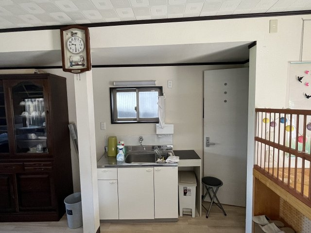 西伊豆町宇久須　倉庫のキッチン