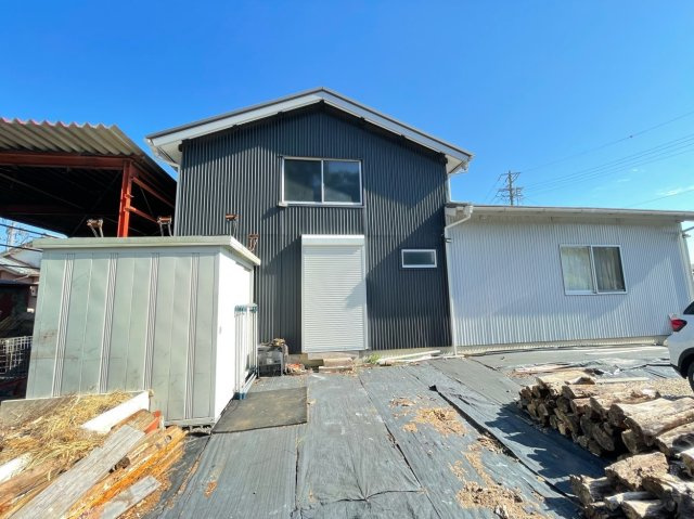 焼津市中新田戸建住宅の前面道路含む現地写真