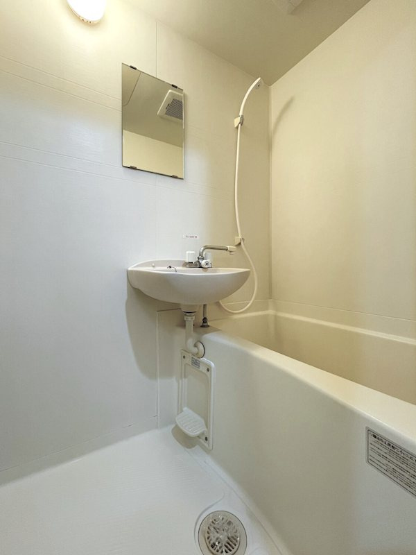 メインステージ椎名町の浴室