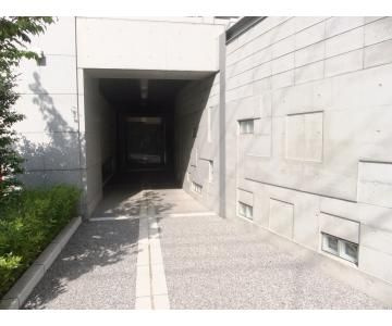 セルクル落合のエントランス