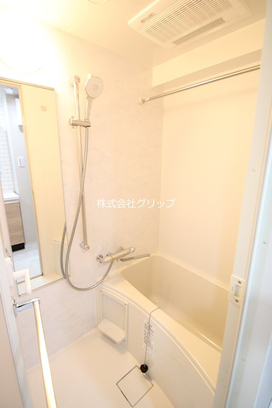 Le'a横濱南太田駅前の浴室