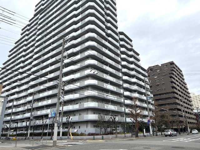 ローレルハイツ神戸の外観