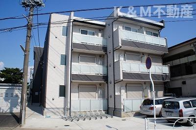 リブリ・ディファレント