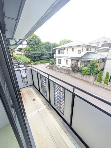 アダージョ東山田のバルコニー