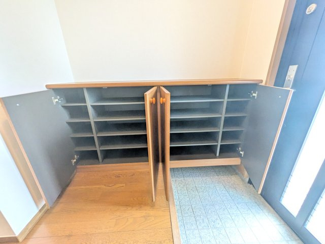 アダージョ東山田の内装