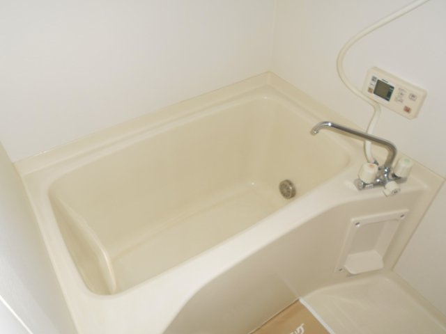 プリウスの浴室