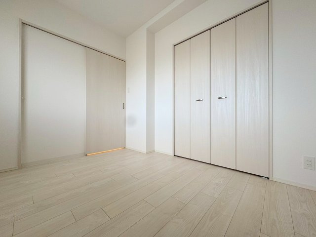 スプランディッドライズ新大阪ノースの居間・リビング