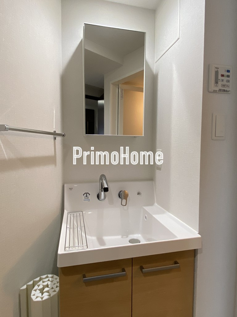 カームステージ内神田の洗面所