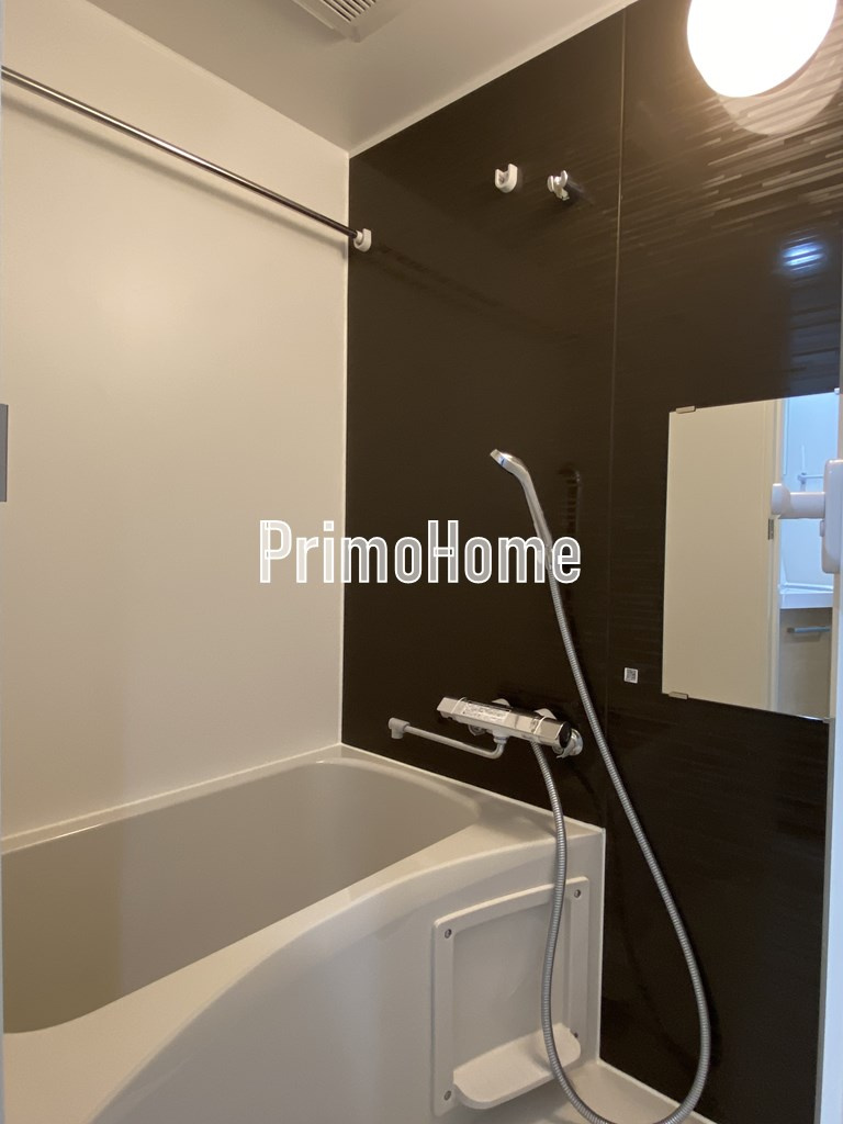 カームステージ内神田の浴室