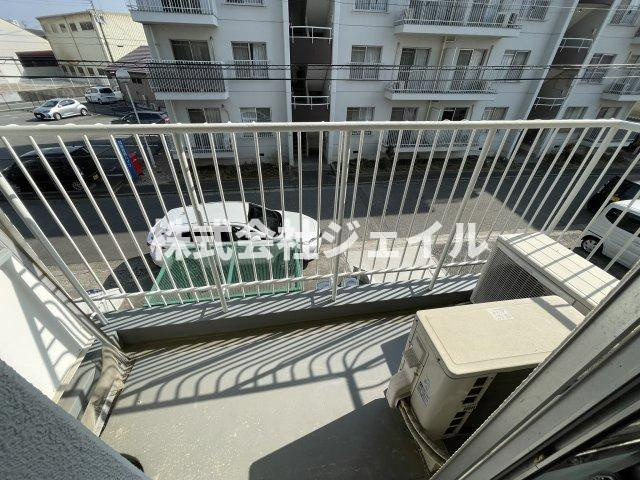 中古マンション　育英ハイツ三木のバルコニー