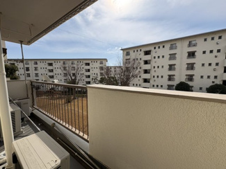 【バルコニー】 | 左近山団地３街区２４号棟２階 | バルコニーからの展望になります。
