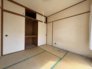 【和室】 | 左近山団地３街区２４号棟２階 | バルコニー側4.5帖の和室になります。
