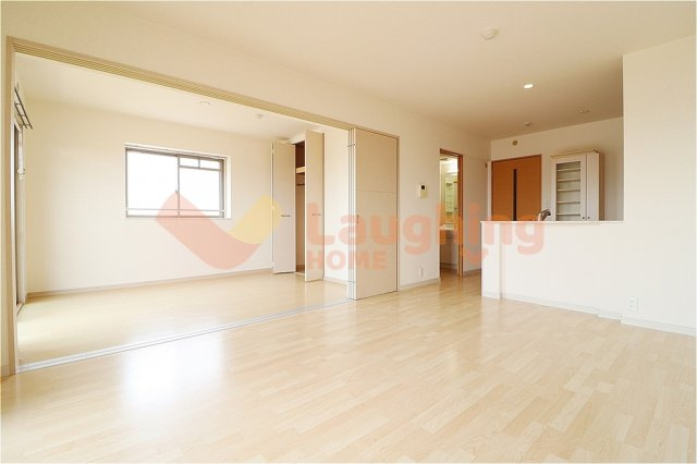 グランディアの居間・リビング