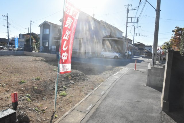 【前面道路含む現地写真】 | 鴻巣市宮地２丁目　新築一戸建て