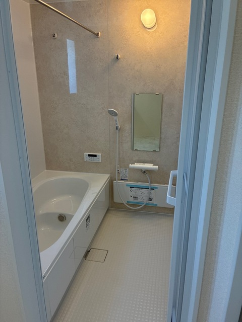 仲介手数料無料）一宮市今伊勢町第七・２号棟の浴室|コンパクトで使いやすいお風呂です