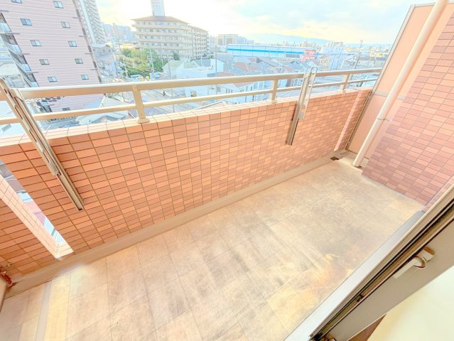 GROOVE西三国のバルコニー