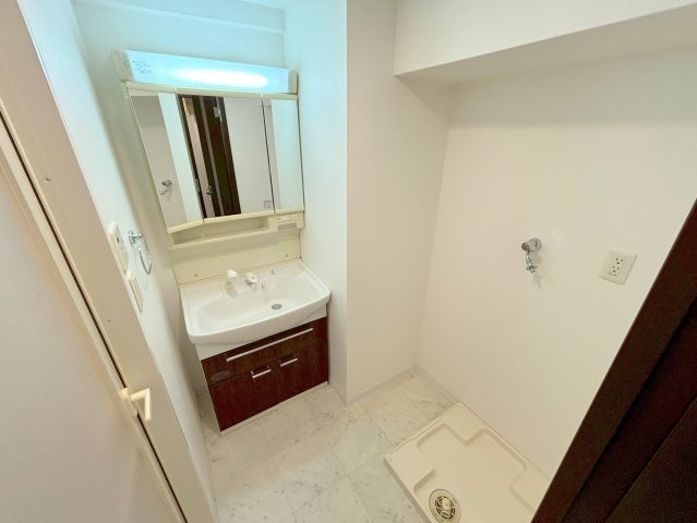 GROOVE西三国の洗面所