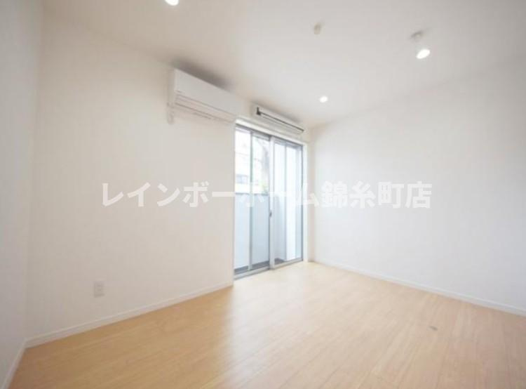 ラフレーズゆりの木