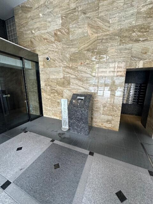 【エントランス】 | ルーブル亀戸天神前 |  