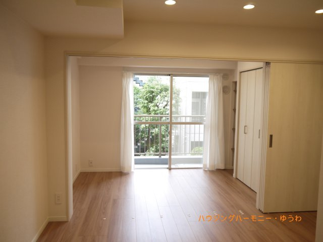 【居間・リビング】 | トーア駒込マンション