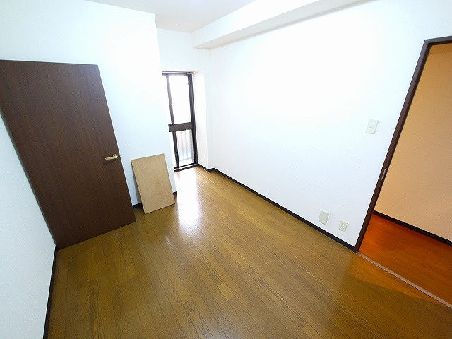 カサグランデ（大宮町）の洋室