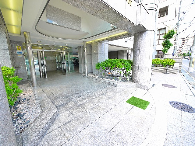 カサグランデ（大宮町）のエントランス