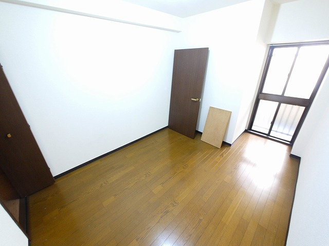 カサグランデ（大宮町）の洋室