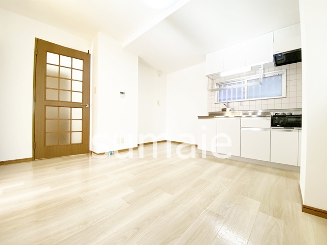 大貫マンションの居間・リビング|★広々としたリビングです★