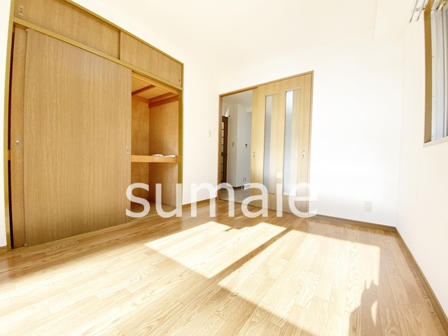 大貫マンションの居間・リビング|★きれいなお部屋です★