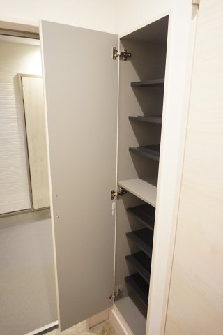 熊本市中央区黒髪２丁目のアパートの収納