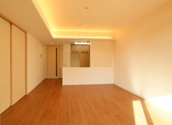 クレッセント池上Ⅱの居間・リビング