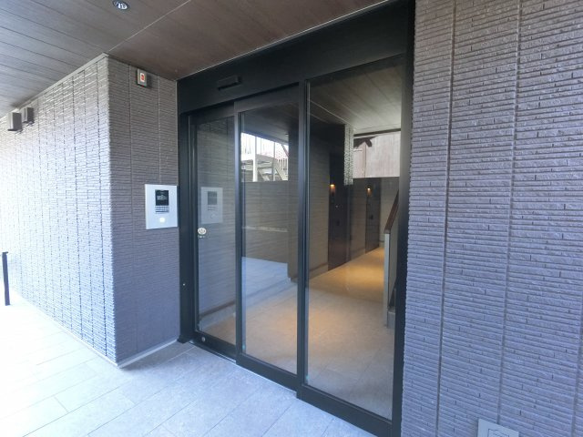 【エントランス】