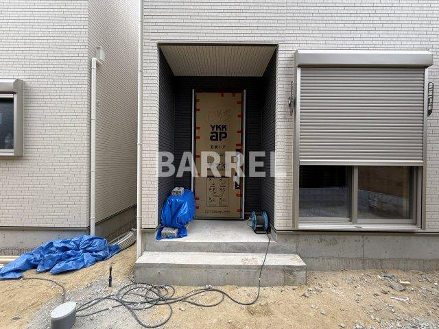 山手町１丁目ナビキューブのエントランス