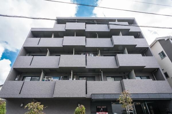 パティーナ池袋の外観