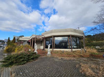 びわ湖岸道路に面する店舗の画像